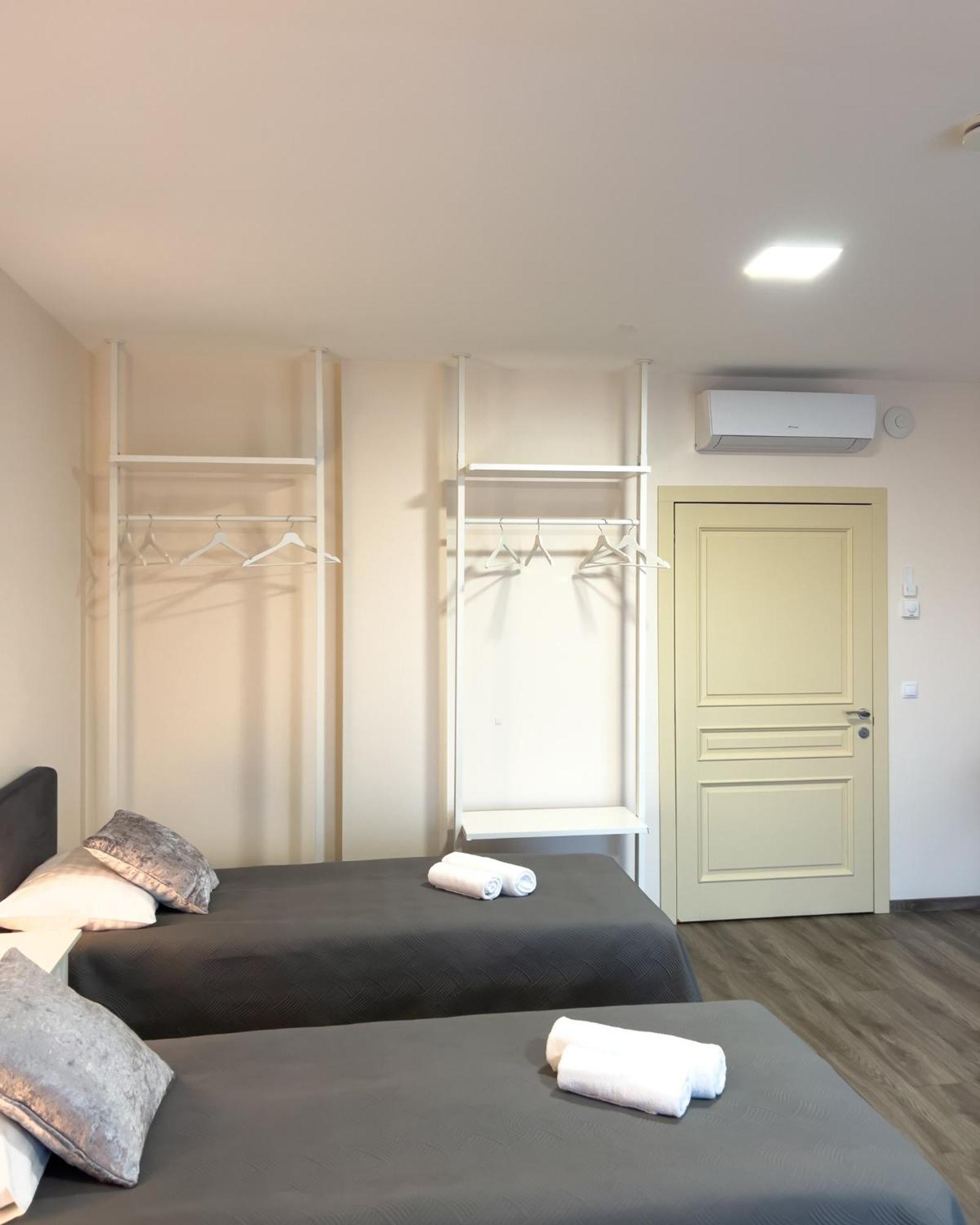 Sveciu Namai Zara Hotel Tytuvenai Exterior foto