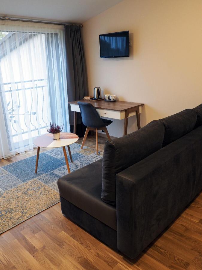 Sveciu Namai Zara Hotel Tytuvenai Exterior foto
